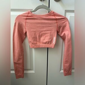 Gymshark coral long sleeve crop top. XS with back scrunch